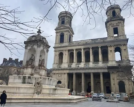 Apartment Saint Sulpice Towers Paris